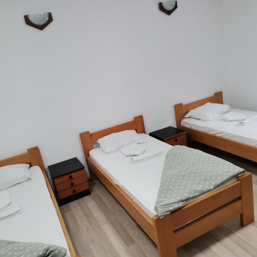Hotel Duga Novi Sad Exterior photo